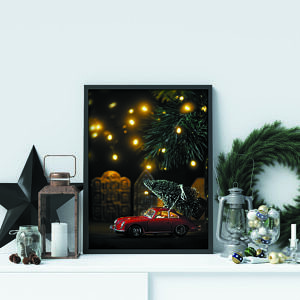 Plakat świąteczny czerwone autko z choinką